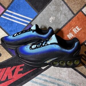 Nike Air Max DN Sky Blue Hyper Blue Black Men's Size 9